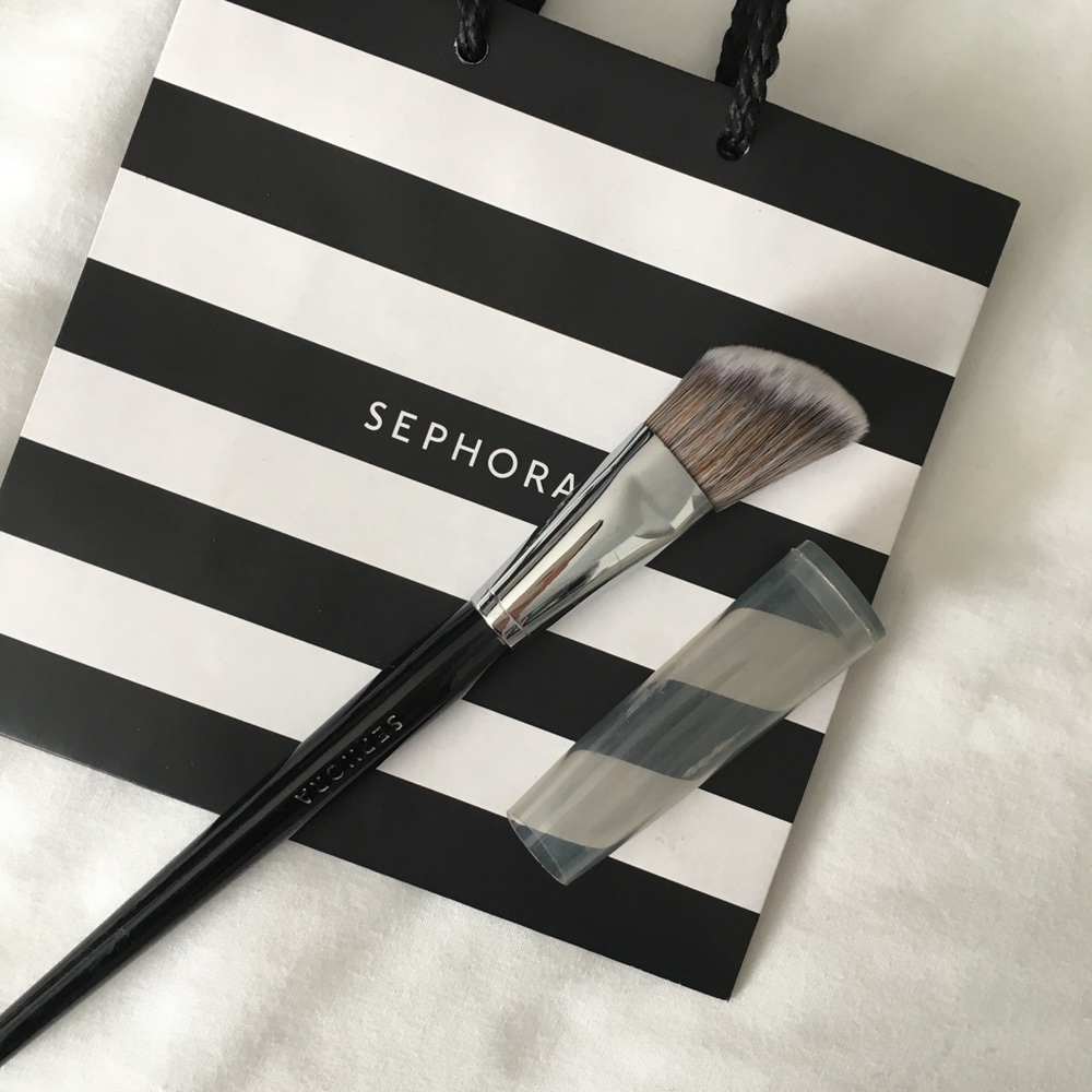 Sephora Collection Pro Brush Angled Blush #49